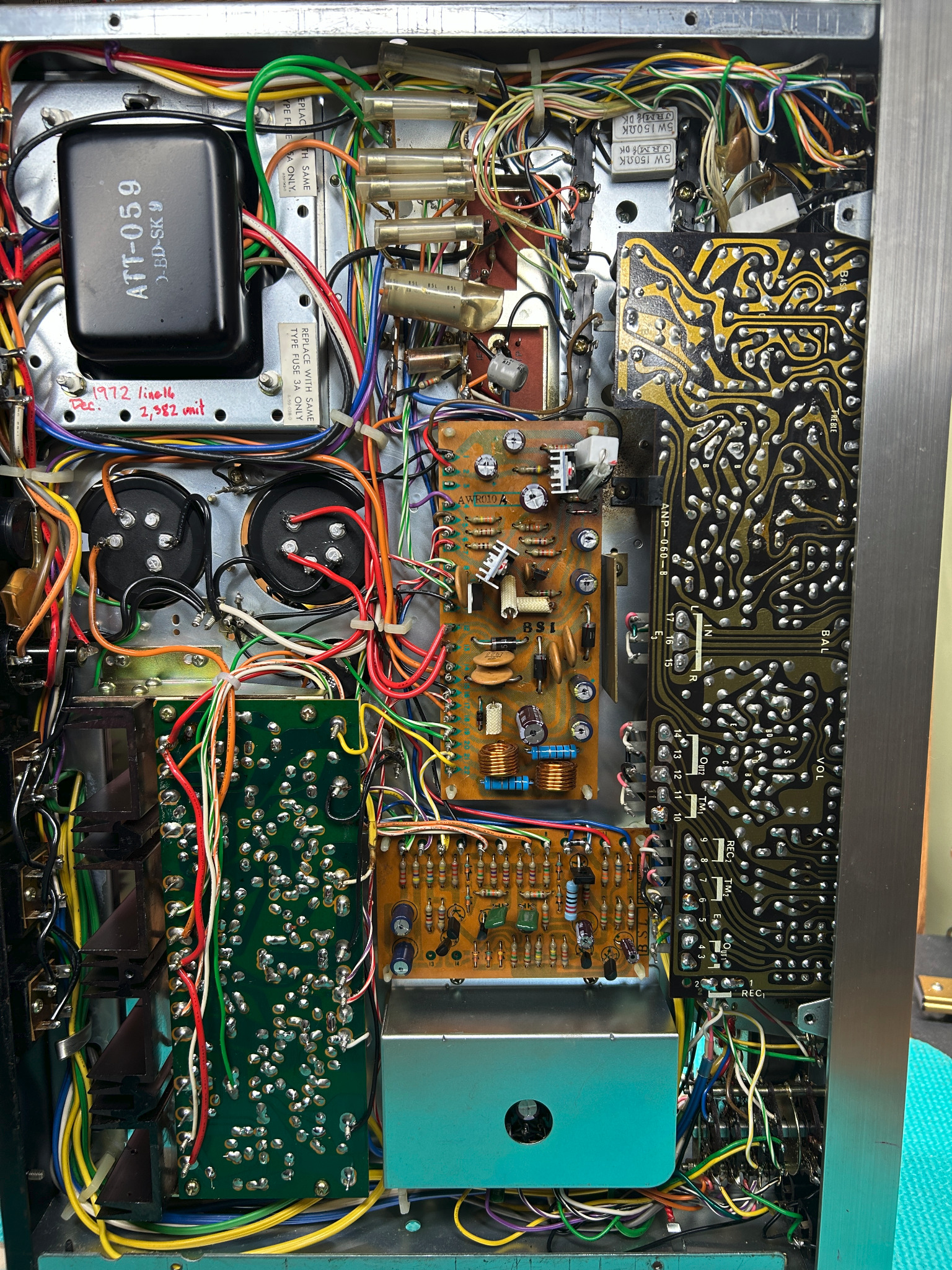 Bottom view of the restored Pioneer SX-828 circuitry